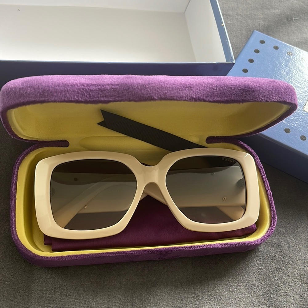 Gucci cream sunglasses